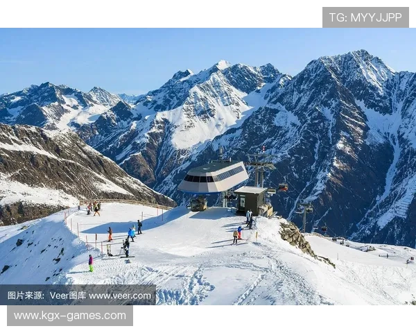 奥地利阿尔卑斯主场迎来历史性时刻：全新体育场馆落成，助力地区发展新篇章